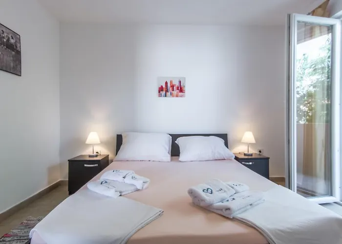 Domuzin Apartament