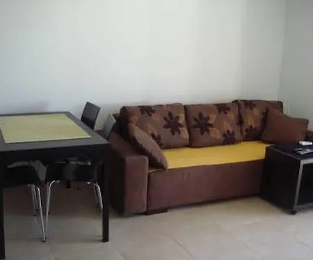 Domuzin Apartman Biograd na Moru