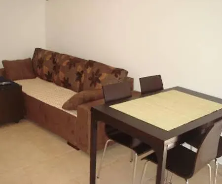 Domuzin Apartman