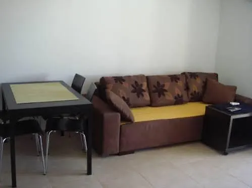 Domuzin Apartman Biograd na Moru